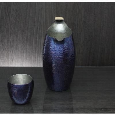 ふるさと納税 弥彦村 百年物語 銅製 青藍色 ちろり 手作り 日本酒　冷酒　酒器　伝統 贈答品  新潟県 弥彦村 |  | 01