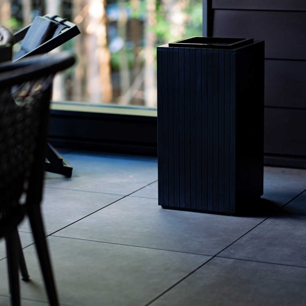 【ふるさと納税】自動ゴミ箱 ZitA SQUARE ジータスクエア 54L 1個 糸島市 / 株式会社さくらドーム[AIR001] 93000円