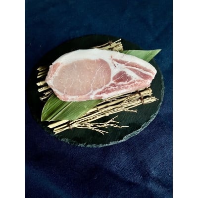 
                  オリーブ豚(100g)【1710124】
                