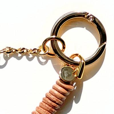 ふるさと納税 多摩市 【ねこチャーム】 ヘソ天猫　ゴールドカラー　本革キーホルダー |  | 02