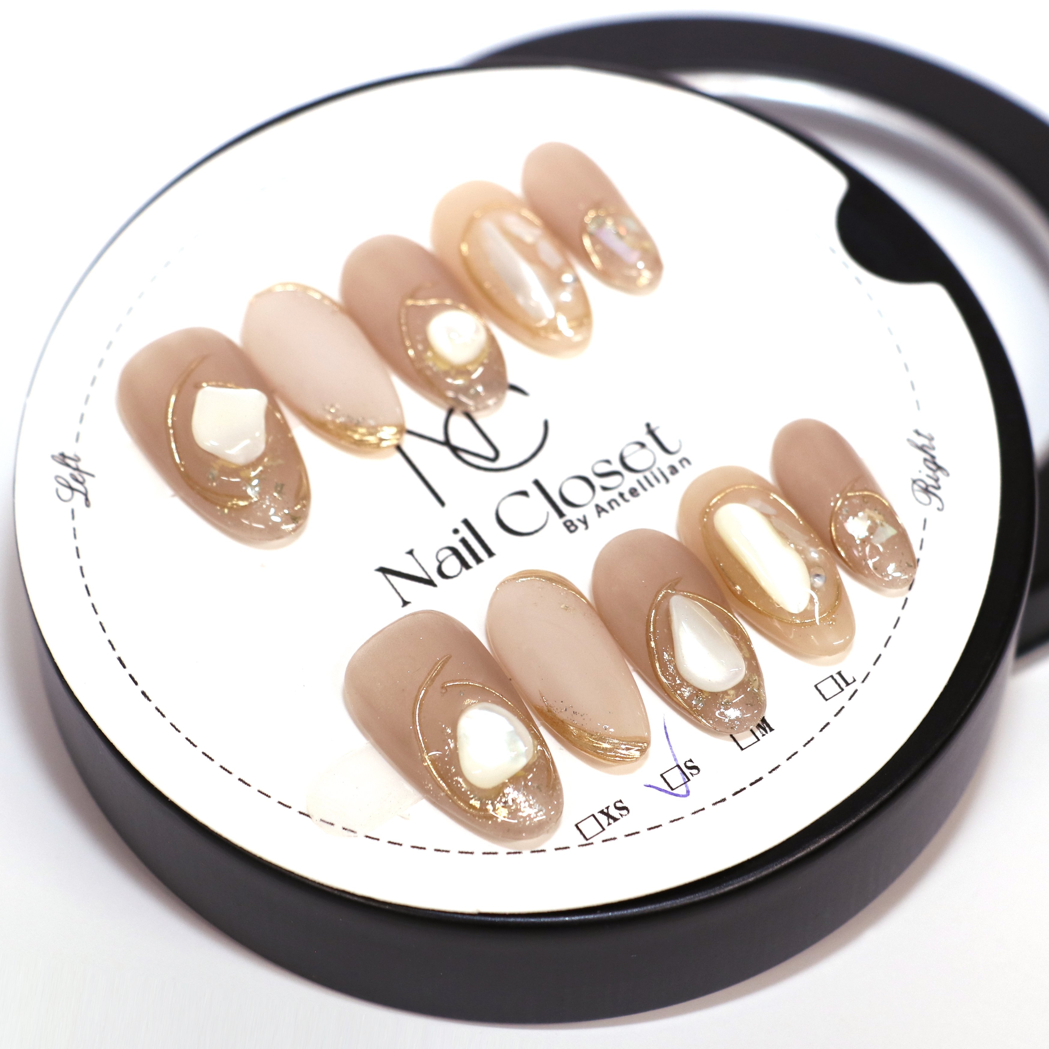 
            ネイルチップ　ロング【月砂】Mサイズ　Antellijan大宮ネイルサロンのハンドメイド　L4-M　【11100-2176】
          