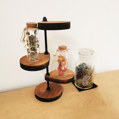 ふるさと納税 守口市 小さなしずくのスタンドシェルフ 3段タイプ 360度回転　植木 花台/プランタースタンド ブラウン |  | 01