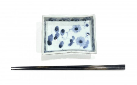 A20-429 有田焼 工房禅 横田翔太郎 染付 青海波 足付角皿 初期伊万里 24to3 西富陶磁器