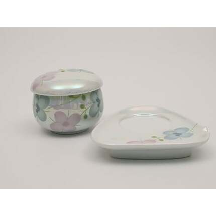 工房 賜光窯 有田焼 ラスター彩色 ポピーと山茶花 ソーサー付ペア小蒸碗 A20-298_イメージ4