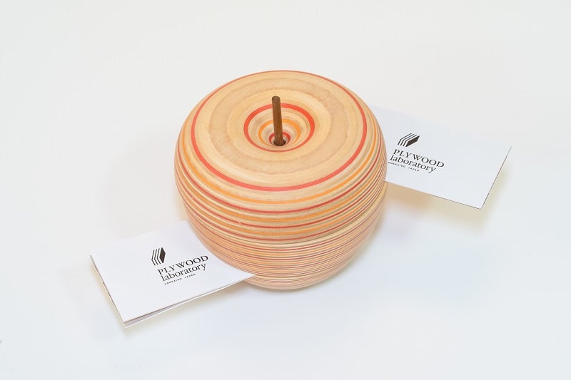 
            【ウッドデザイン賞受賞】 木製 メモスタンド ringo ro 北海道 芦別市 滝澤ベニヤ [№5342-0091]
          