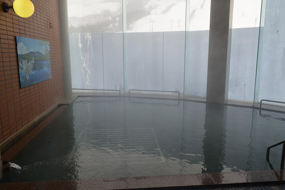 2強温泉宿泊クーポン 10000円分 ＜須川温泉 栗駒山荘＞＜やまゆり温泉ホテルブラン＞ [秋田 東成瀬村 宿泊 ホテル 温泉]