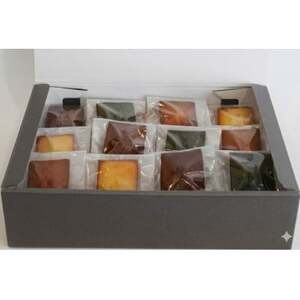 4つの味を食べ比べる幸せが詰まった、自慢のフィナンシェ12個【1697877】