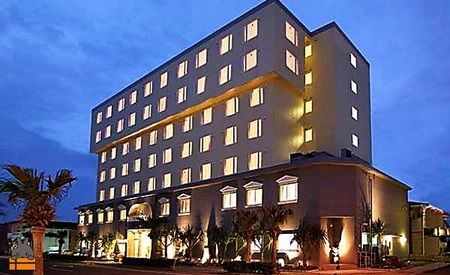 ホテルグランドオーシャンリゾート　オーシャンツイン（朝食付）宿泊券（2名様）（ 宿泊 ホテル 宿泊券 旅行 旅行券 徳之島 奄美 鹿児島 徳之島町 ）