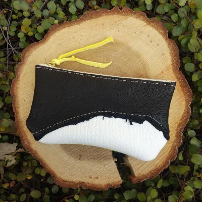 ふるさと納税 宍粟市 鹿革コレクション　生きた証　ジッパーモデル【夜空×牡丹雪×蒲公英】　AN25　 |  | 01