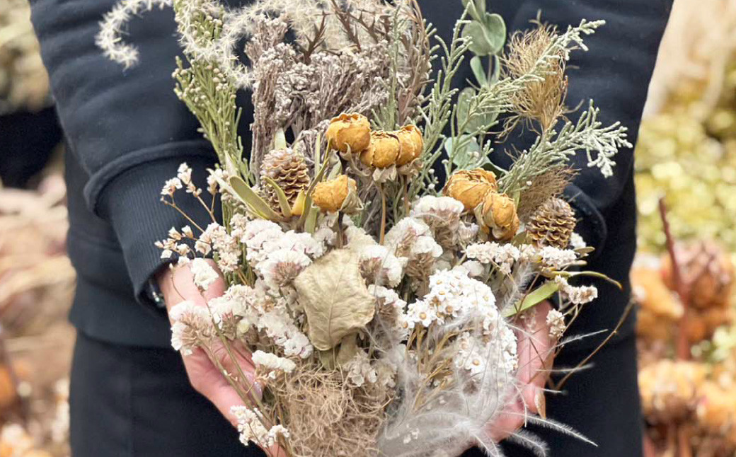 ドライフラワーのスワッグ ナチュラルカラー 花束 インテリア
