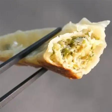 東村山市の名店「すぱいす」冷凍餃子　約40g×30個　【配送不可地域：離島】【1645600】