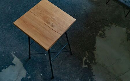 MULTI STOOL LOW スツール