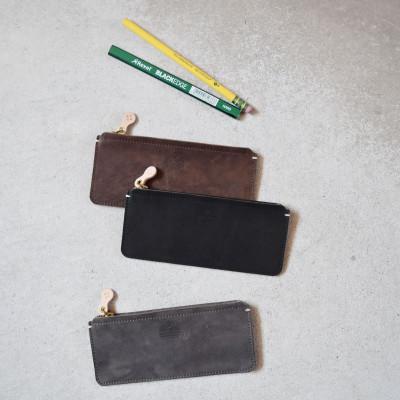 ふるさと納税 河内長野市 本革スクエアペンケース　スモーク ブラック 国産レザー Teha’amana |  | 01