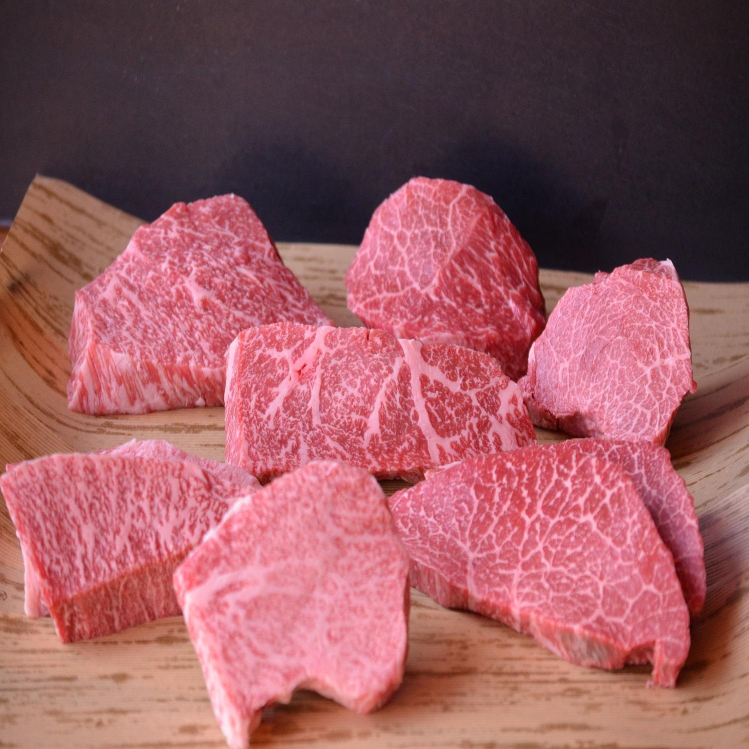 【ふるさと納税】鳥取和牛希少部位のステーキ1kg 1381 | 鳥取和牛 肉 お肉 にく ステーキ 食品 鳥取県産 人気 おすすめ 送料無料 ギフト 鳥取県 三朝町