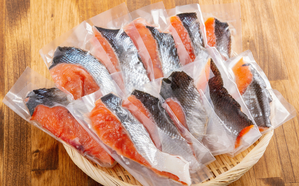 
            【訳あり】【無添加】北海道網走産天然鮭切り身 800g 【 ふるさと納税 人気 おすすめ ランキング 鮭 さけ シャケ しゃけ 切身 切り身 きり身 鮭切身 鮭切り身 しゃけ切身 シャケ切身 網走産 800g オホーツク 北海道 網走市 送料無料 】 ABAE016
          