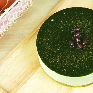 八女抹茶の 抹茶ケーキ 黒糖わらび餅入り 5号 / スイーツ デザート ケーキ [AFAK010]