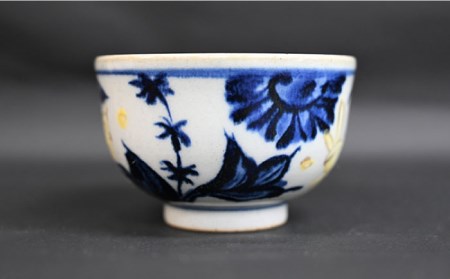 【波佐見焼】【※数量限定】黄彩兎紋 手造 茶碗 木箱入り 食器 皿 【協立陶器】 [TC124]