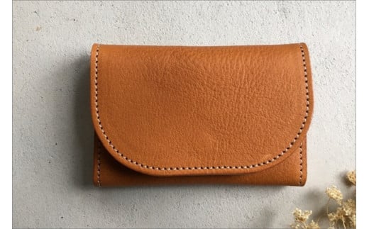 カードケース　（キャメル）革小物 レザー 革 カードケース おしゃれ　大人　贈り物にも　ギフト　LC00007