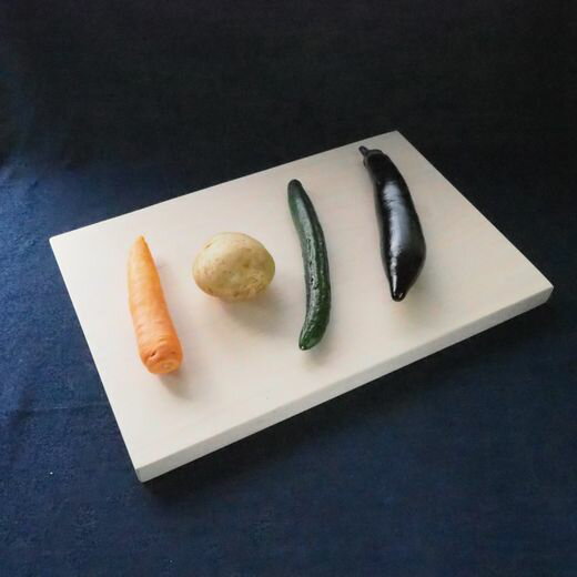【ふるさと納税】いちょうの一枚板のまな板（大幅広）45cm×30cm(H36)