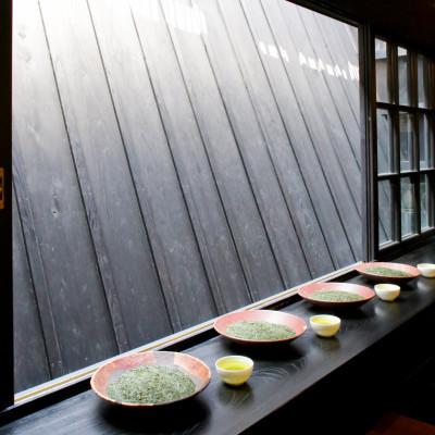 ふるさと納税 宇美町 【八女茶　江戸宝永年間創業】14代目オススメの玉露と煎茶2本セット(ご自宅用)(宇美町) |  | 01