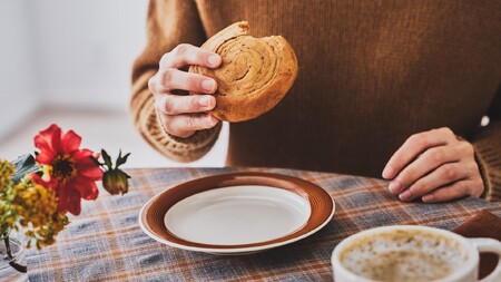 〈3ヵ月定期便〉BASE BREAD さつまいも　【11100-2259】