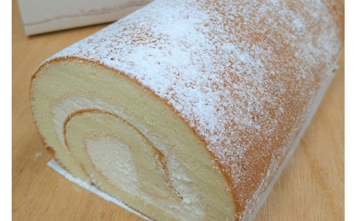 はるみロール16cm　冷凍便　湘南そだち米「はるみ」の米粉のロールケーキ