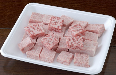 ステーキ くまもと黒毛和牛 サイコロステーキ 600g （300g×2パック）