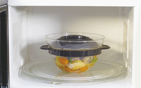 HARIO ガラスのレンジおかず鍋［XOY-1-B］｜ハリオ 耐熱 ガラス キッチン 日用品 キッチン用品 日本製 おしゃれ かわいい ひとり鍋 電子レンジ可_BE86　※離島への配送不可◇