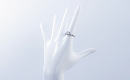 【高島屋選定品】プラチナダイヤモンド リング【ARC-EN-CIEL (アルカンシェル) 中石ダイヤ 0.3ct D IF 3EX (GIA)】
