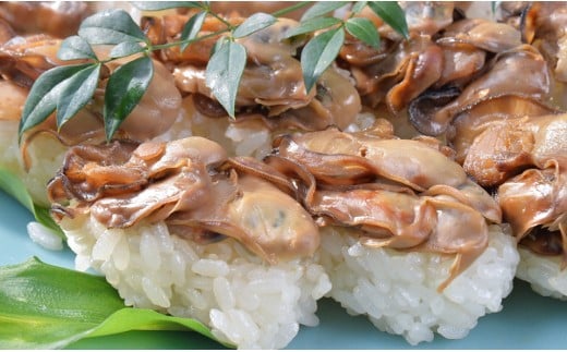 
            渡利かきにぎり寿し〈7個入×2箱〉貴重な渡利かきのお寿司　一冨士【AA01】
          