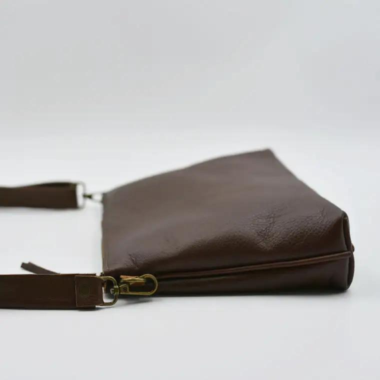 ショルダーポーチ Lサイズ キャメルブラウン AX107-1