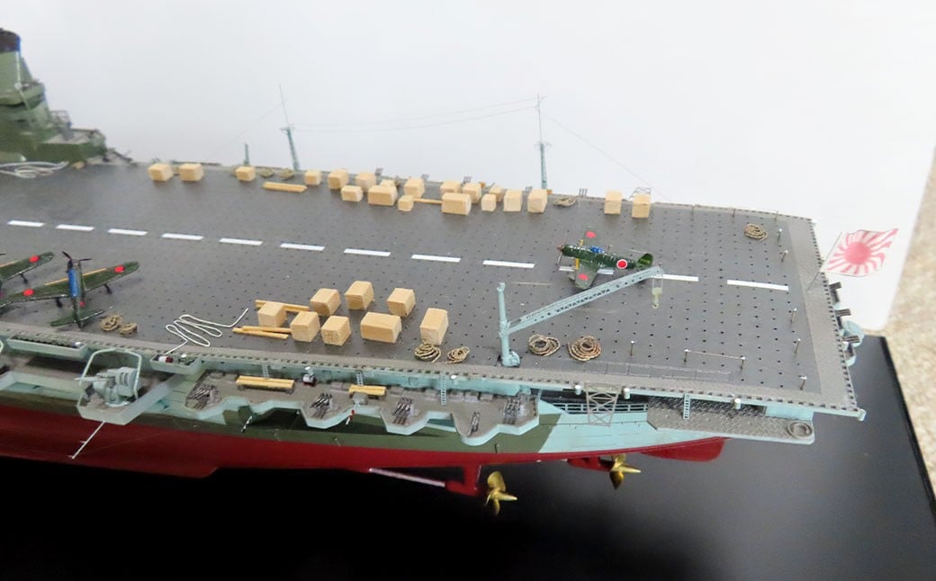 プロプラモデラーが作る！ 一点物 日本海軍 航空母艦 「信濃」 1944年 1／450 （完成品） ハセガワベースプラモデル