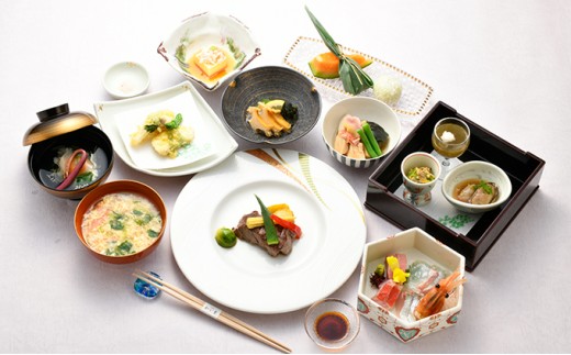 
和か葉　季節の懐石料理　清水　1名様【 お食事券 チケット 懐石料理 四季折々 庭 日本料理 和か葉 奥座敷 1名 】[№5346-0094]
