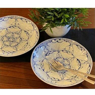 有田焼 そうた窯 染付花弁紋6.5寸深皿 日常使いの お皿 牡丹や芙蓉の花の お皿 花弁紋 お皿 圧倒的人気 深皿 染付の深皿 素敵な お皿 深皿 2枚セット 丸兄 A25-202_イメージ2