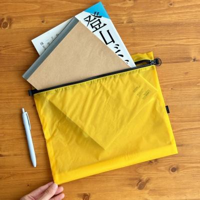 ふるさと納税 名古屋市 【黄色】B5が入る軽いナイロンフラットポーチ　バッグインポーチ