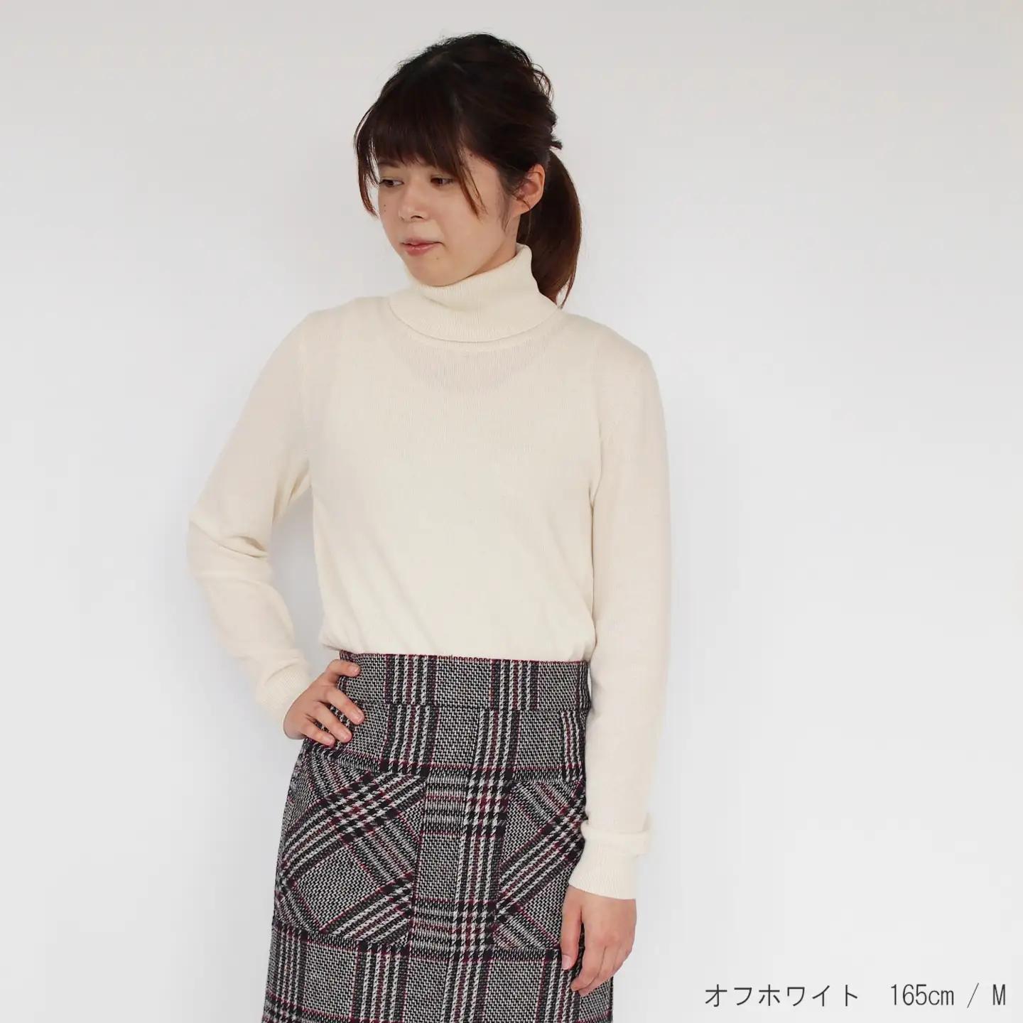 【先行予約】カシミヤタートルネック セーター オフホワイト L | カシミヤ ニット