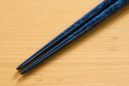 津軽塗 夫婦箸 [ロイヤルブルー 貝蒔 （大）・（中）]