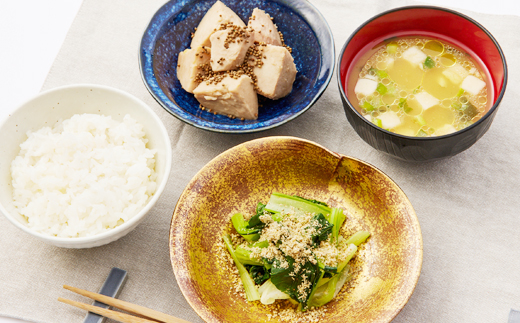 ≪3種:油・実・粉≫　国産えごま詰合せセット　「搾りたて」一番搾りのエクストラバージンオイル　大阪産