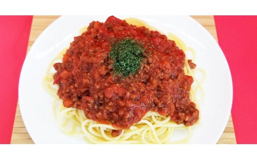 信州産トマト"愛果（まなか)”　を100%使用したケチャップです。