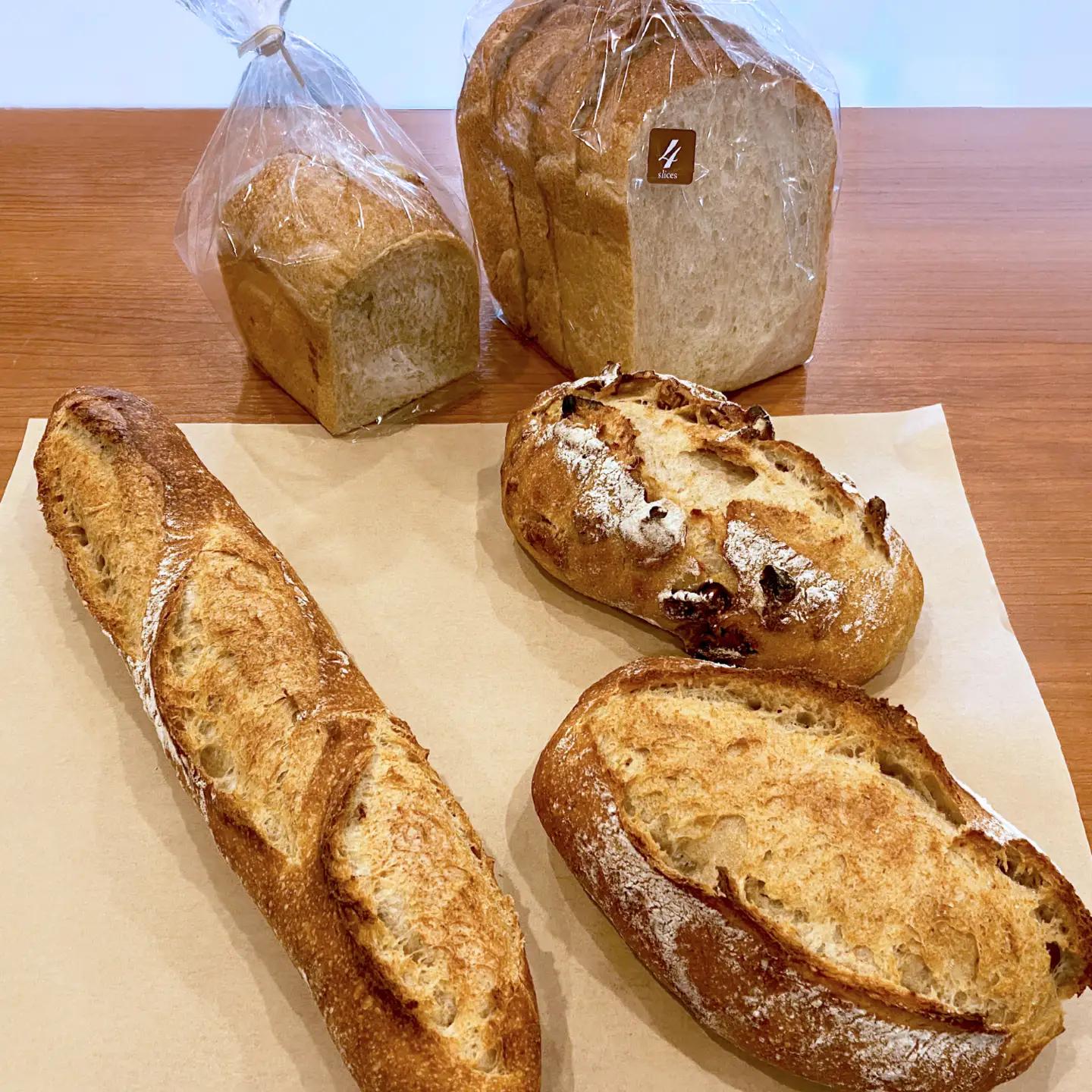 国産小麦100％MIHOPANおすすめパンセット（大型パン５個（バタール・ライ麦カンパーニュ・いちじくとくるみのライ麦カンパーニュ・お芋のハード食パン・全粒粉入り食パンの種類からランダムに５個）/１箱