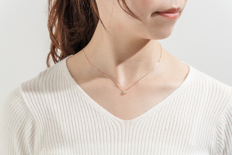 【ジュエリーの街甲府市】18金 ダイヤモンドミル打ちネックレス(0.3ct)