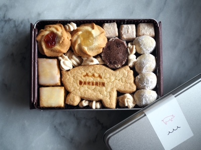 ぶたクッキー缶 ≪焼き菓子 詰め合わせ ギフト プレゼント おやつ≫※着日指定不可