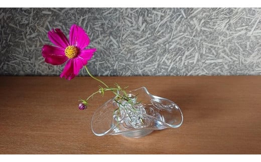 
花器b（ガラスの花どめ付）

