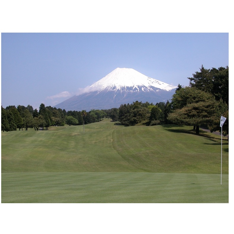 大富士ゴルフクラブプレーご招待券（土日祝３名様セルフプレー昼食付）(a1172)