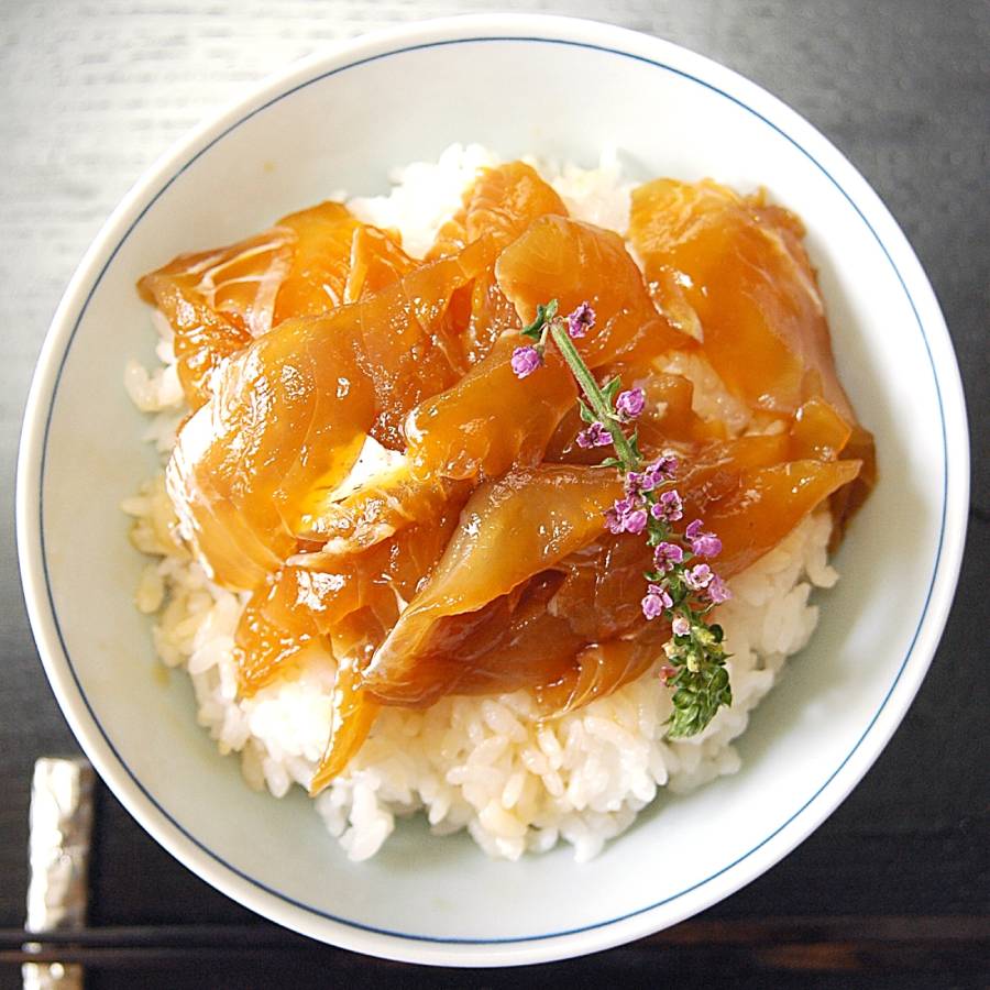 【海直】沖一丸の鯛御膳セット（大漁旗のふろしき付き）