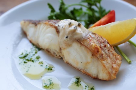 新見キャビアバター（トマト）