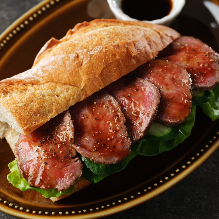 「黒毛和牛」A5ランクローストビーフ100g×4【6ヵ月定期便】