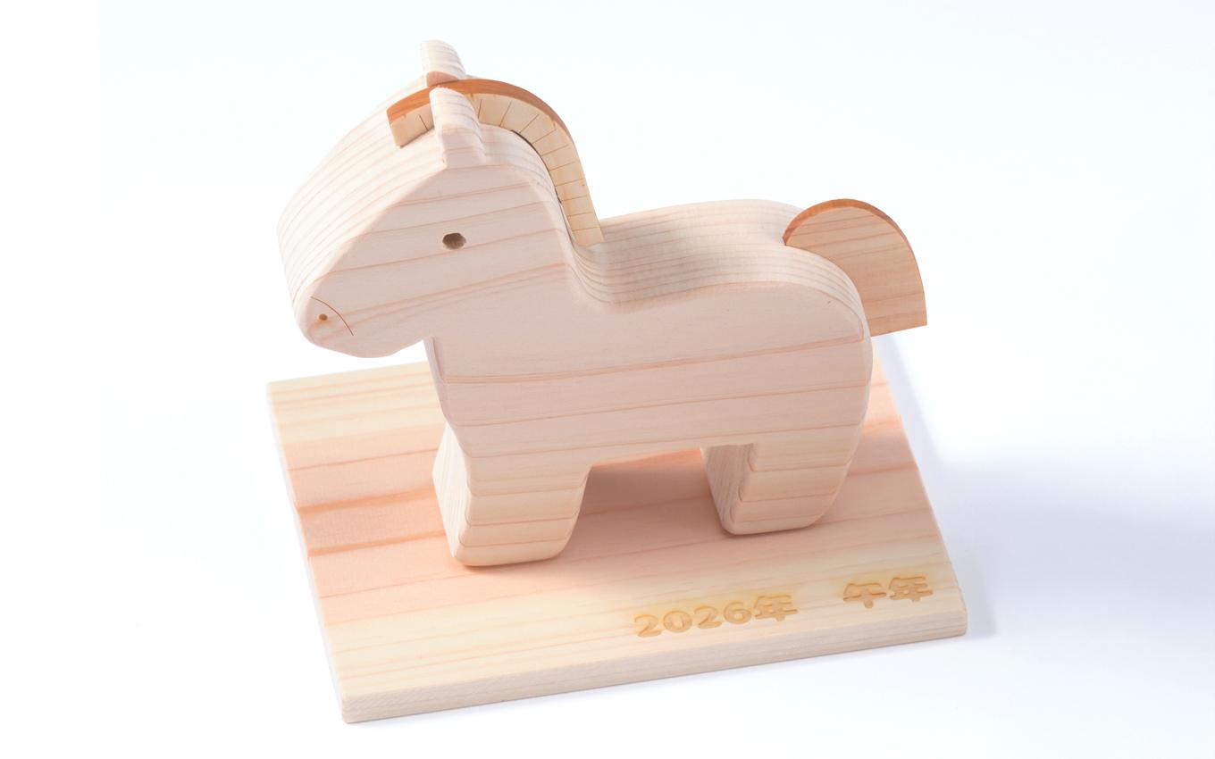 特製の台座もセット！
主張しすぎないサイズ感なので、どこに置いてもカワイイ！