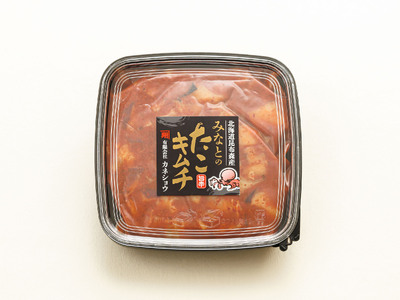【毎月定期便】みなとのタコキムチ＜北海道釧路町 昆布森産タコ使用＞ 300g×1パック　全4回【配送不可地域：離島】【4010238】