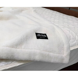 ＜ひざ掛サイズ＞tussah SILK 贅沢シルク100%(毛羽部分)毛布　SILK-H